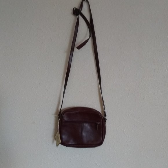 Clearance: NEW Crossbody Leather Purse - Picture 1 of 5